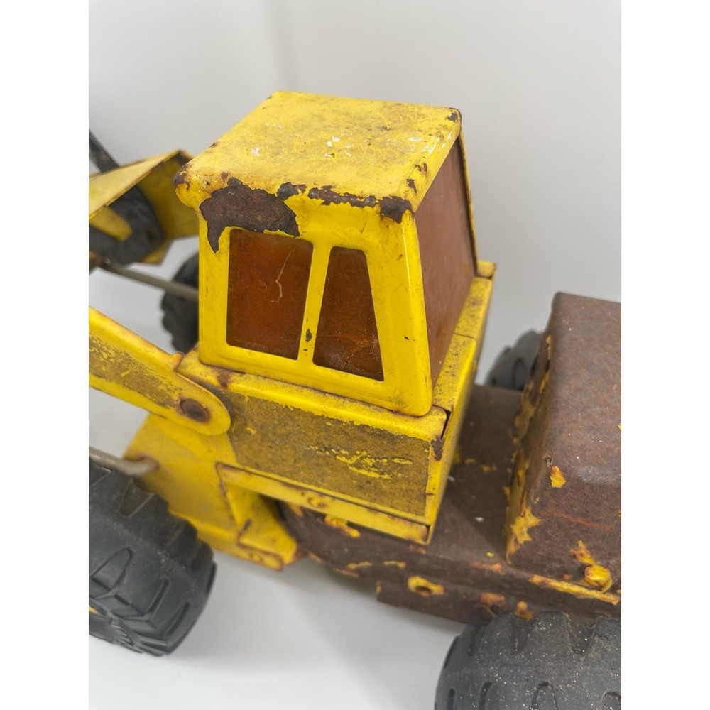 1967 Vintage Tonka 20" Front End Loader Tractor USA Works Great Rust Patina Wear - Picture 8 of 14